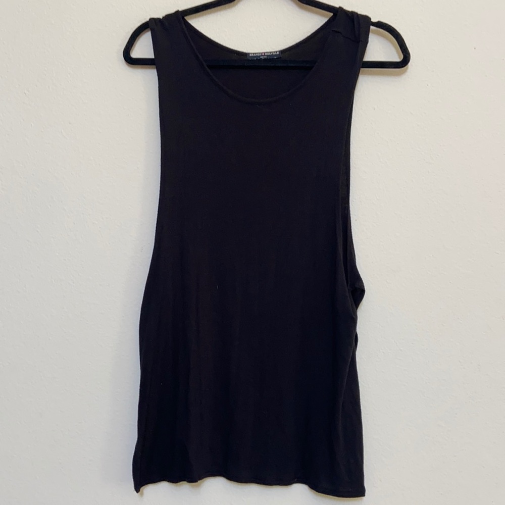 BRANDY MELVILLE TANK ONE SIZE